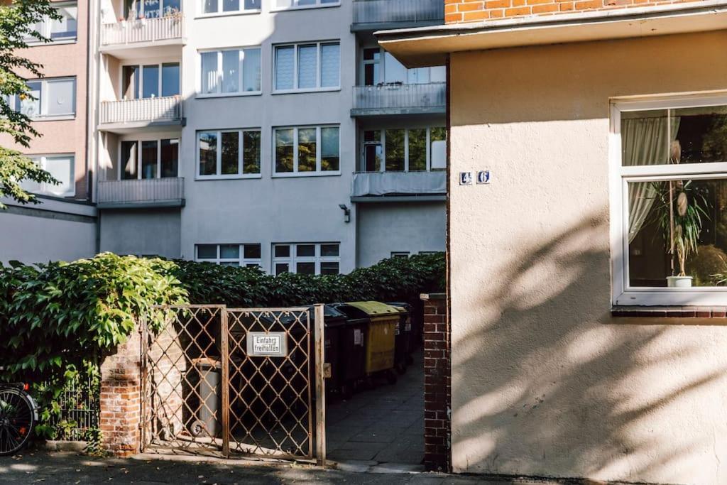 Komplett Neu: 2-Zi Zentral Im Altbau. 24H-Checkin Kiel Extérieur photo