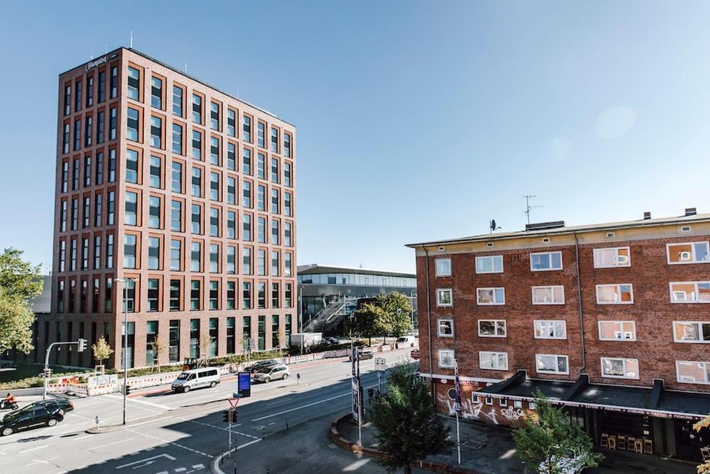 Komplett Neu: 2-Zi Zentral Im Altbau. 24H-Checkin Kiel Extérieur photo