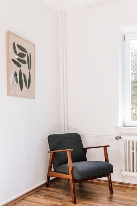Komplett Neu: 2-Zi Zentral Im Altbau. 24H-Checkin Kiel Extérieur photo